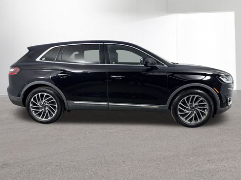 Used 2019 Lincoln Nautilus Reserve image 35