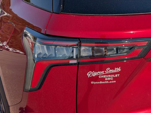 New 2026 Chevrolet Equinox ACTIV image 11