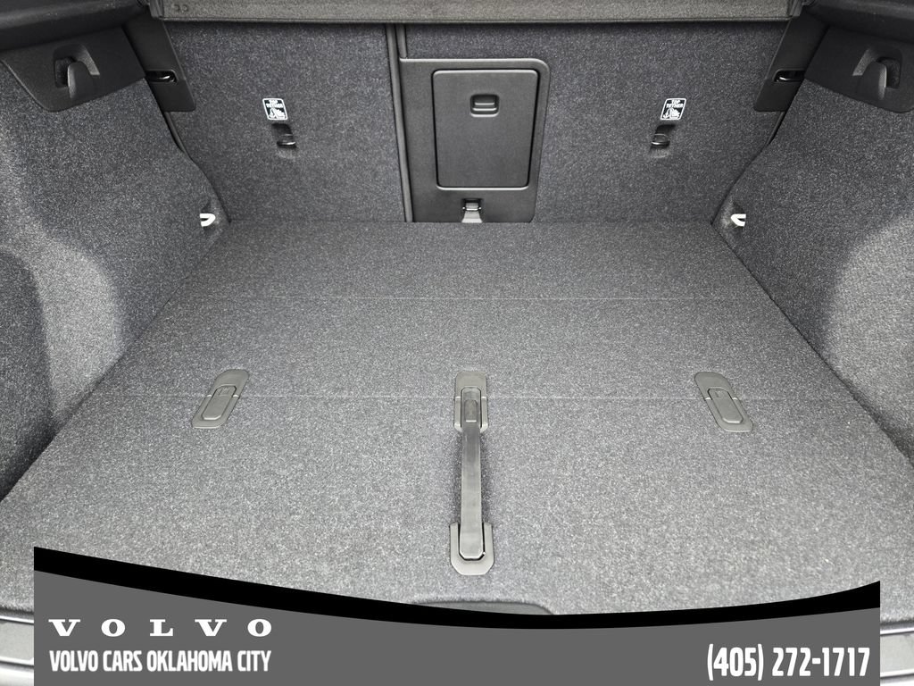 Used 2026 Volvo XC40 B5 Plus w/ Protection Package Premier AWD/4WD image 31
