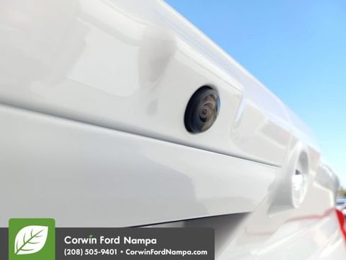 New 2026 Ford F350 Lariat w/ Black Appearance Package image 31