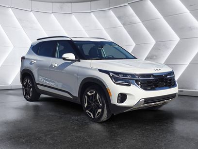 Used 2025 Kia Seltos SX w/ SX Sunroof Package