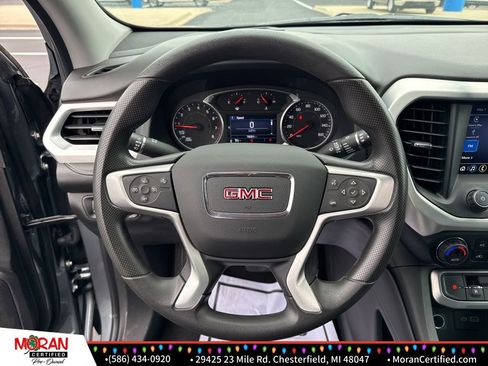 Used 2022 GMC Acadia SLE w/ Driver Convenience Package image 15
