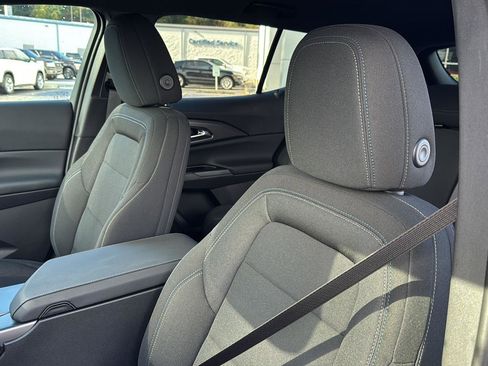 New 2026 Chevrolet Equinox EV LT image 26