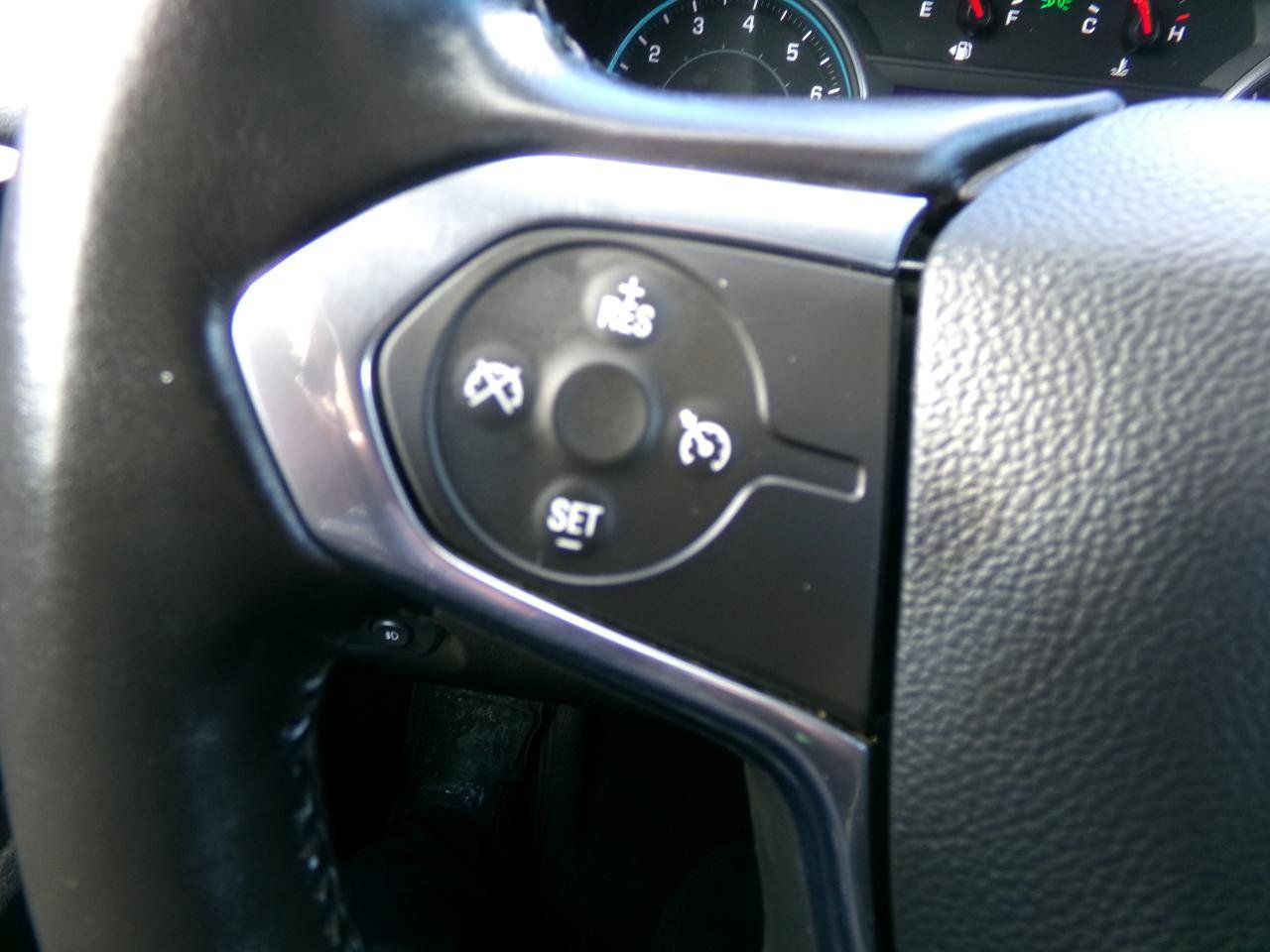 Used 2020 Chevrolet Traverse LT AWD/4WD image 17
