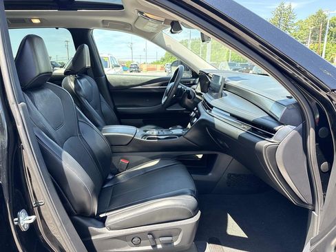 Used 2023 INFINITI QX60 Luxe w/ Cargo Package AWD/4WD image 19