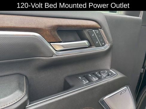 Certified 2024 Chevrolet Silverado 2500 High Country w/ High Country Premium Package image 19