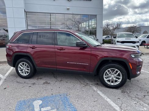 New 2026 Jeep Grand Cherokee Laredo X AWD/4WD image 35