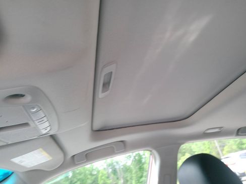 Used 2013 Nissan Altima 2.5 SL FWD image 18