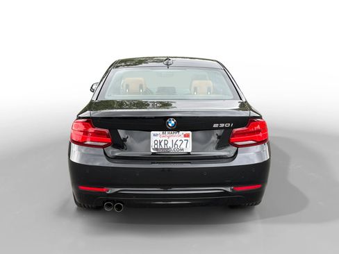 Used 2018 BMW 230i Coupe image 4