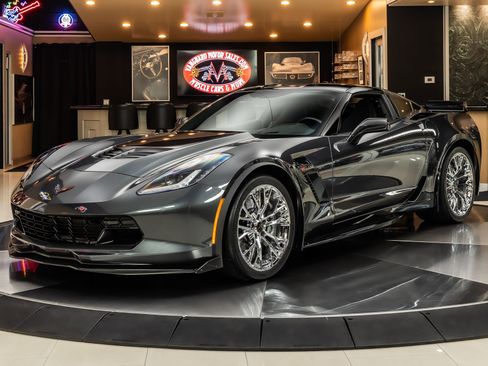 Used 2017 Chevrolet Corvette Z06 image 1