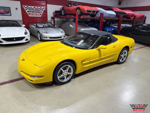 Used 2000 Chevrolet Corvette Convertible image 29