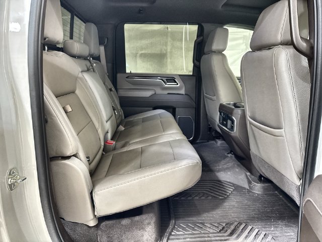 Used 2025 Chevrolet Silverado 2500 LTZ w/ LTZ Convenience Package AWD/4WD image 26