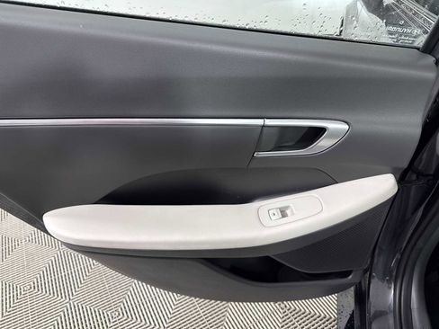 Used 2021 Hyundai Sonata SEL image 32