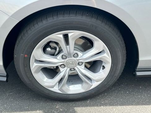 New 2025 Honda Accord LX image 36