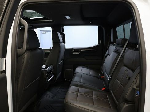 New 2026 Chevrolet Silverado 1500 High Country image 18