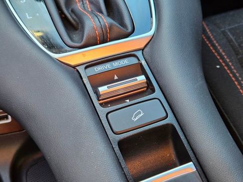 Certified 2023 Honda HR-V Sport image 32