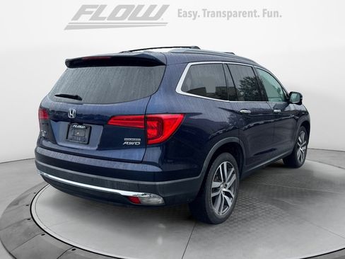 Used 2017 Honda Pilot Touring image 7