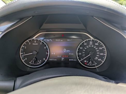 Used 2024 Nissan Murano SV image 23