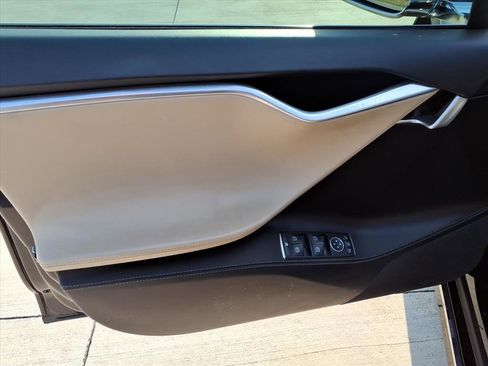 Used 2016 Tesla Model S 75 image 18