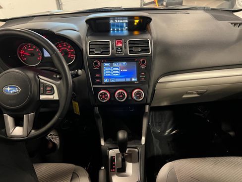 Used 2018 Subaru Forester 2.5i w/ Alloy Wheel Package image 16