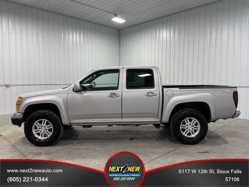 Used 2010 GMC Canyon SLE image 1