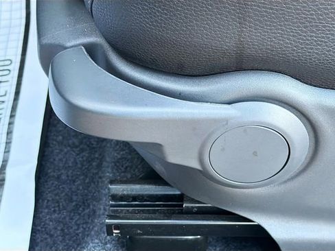 Used 2018 FIAT 500 Pop w/ Urbana Appearance Package image 22