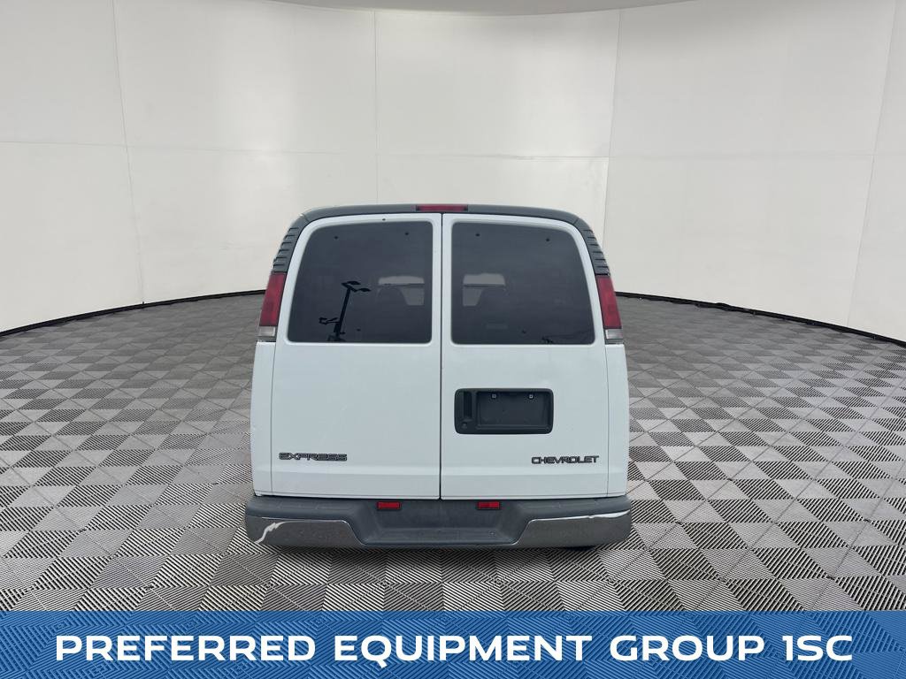 Used 2000 Chevrolet Express 3500 Extended Passenger w/ LS Preferred Equipment Group RWD image 7