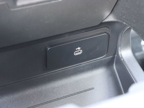 New 2026 Land Rover Defender 110 S AWD/4WD image 19