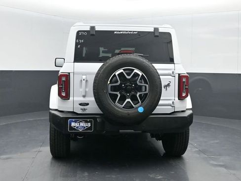 New 2025 Ford Bronco Outer Banks image 6