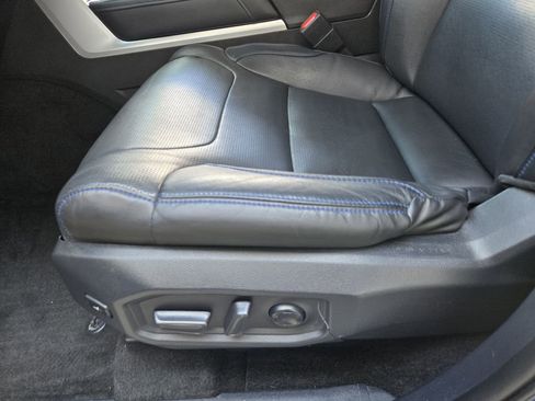 Used 2022 Toyota Tundra Platinum w/ Advanced Package AWD/4WD image 15