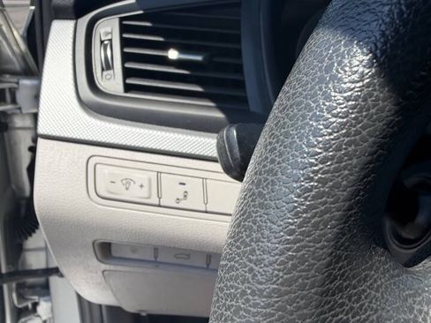 Used 2018 Hyundai Sonata SE FWD image 7