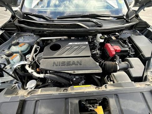 Used 2023 Nissan Rogue Platinum w/ Platinum Premium Package image 30