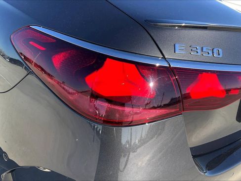 Used 2024 Mercedes-Benz E 350 4MATIC Sedan image 24