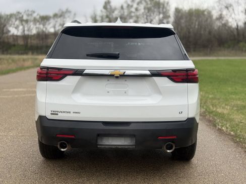 Used 2024 Chevrolet Traverse LT AWD/4WD image 7