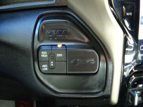 Certified 2024 RAM 2500 Laramie image 31