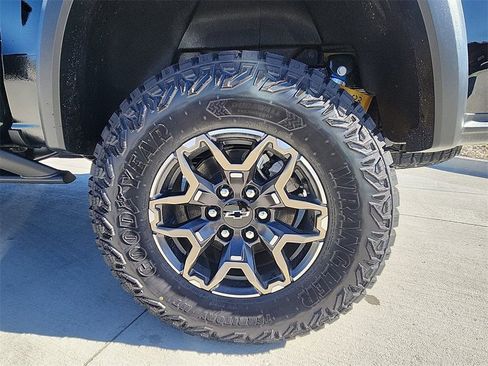 New 2026 Chevrolet Colorado ZR2 w/ Technology Package image 34