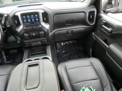 Used 2019 Chevrolet Silverado 1500 LTZ w/ LTZ Plus Package AWD/4WD image 11