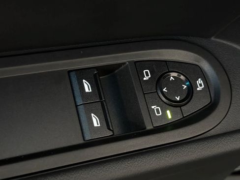 New 2026 MINI Cooper 2-Door Hardtop FWD image 13