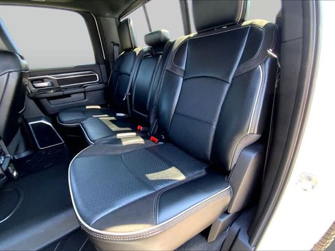 Used 2024 RAM 2500 Laramie w/ Night Edition AWD/4WD image 19