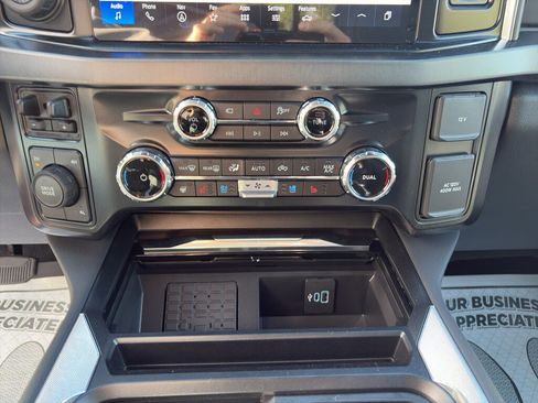 New 2026 Ford F350 Platinum image 24