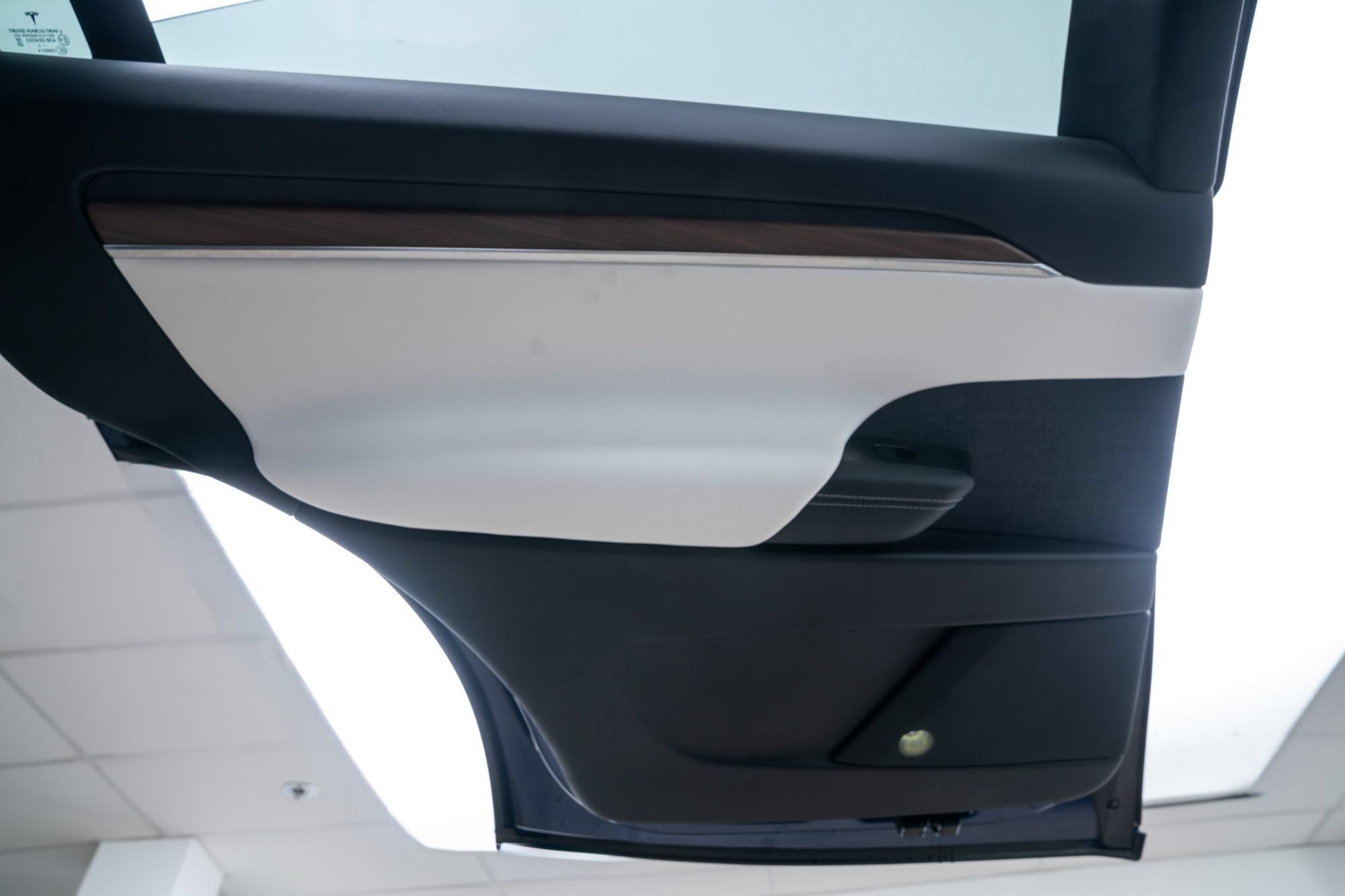 Used 2022 Tesla Model X AWD/4WD image 19