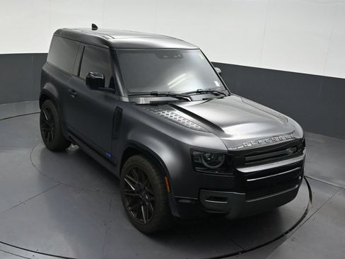 Used 2023 Land Rover Defender 90 V8 AWD/4WD image 20