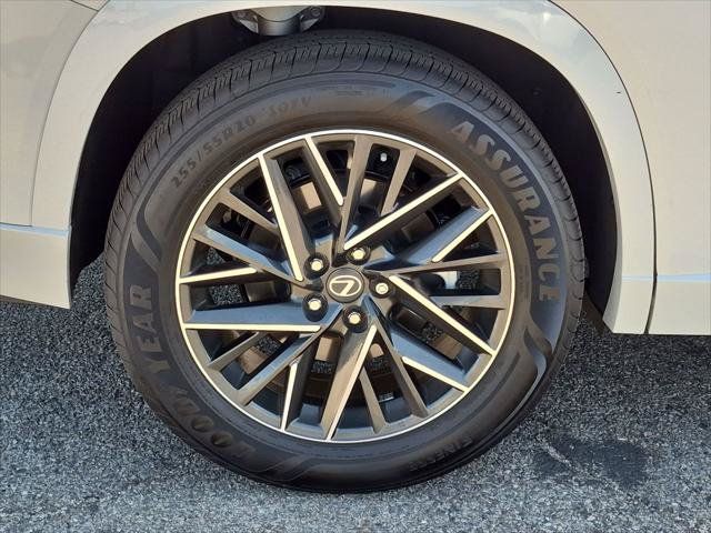 Used 2026 Lexus TX 350 AWD w/ Technology Package image 9