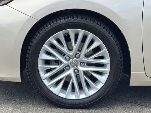 Used 2017 Lexus ES 350 w/ Luxury Package FWD image 31