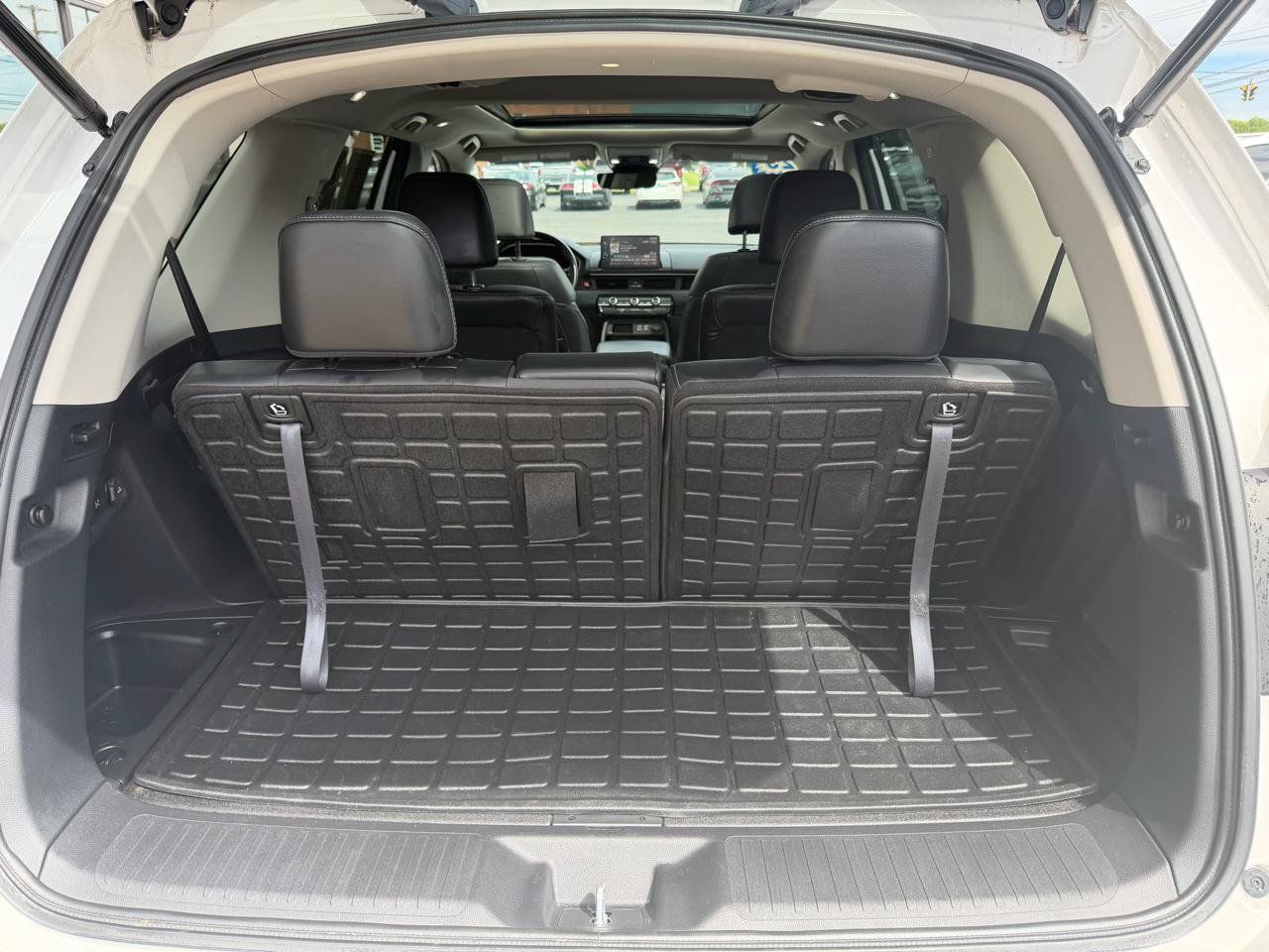 Used 2023 Honda Pilot Touring image 23