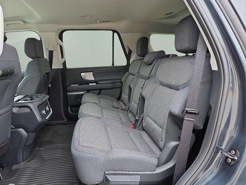 New 2025 Ford Expedition Active image 10