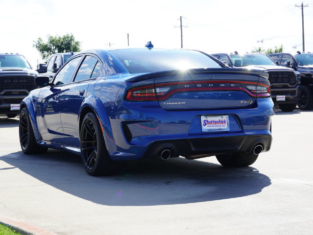 Used 2021 Dodge Charger SRT Hellcat w/ Harman/Kardon Audio Group RWD image 4