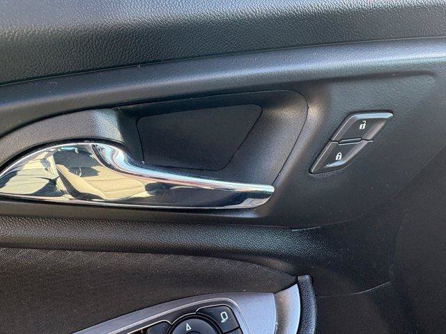 Used 2022 Chevrolet Malibu LT FWD image 8