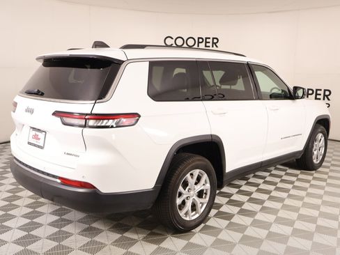 Used 2023 Jeep Grand Cherokee L Limited RWD image 22
