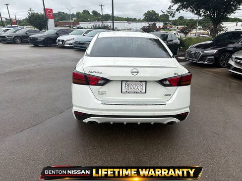 Used 2023 Nissan Altima 2.5 SL AWD/4WD image 7